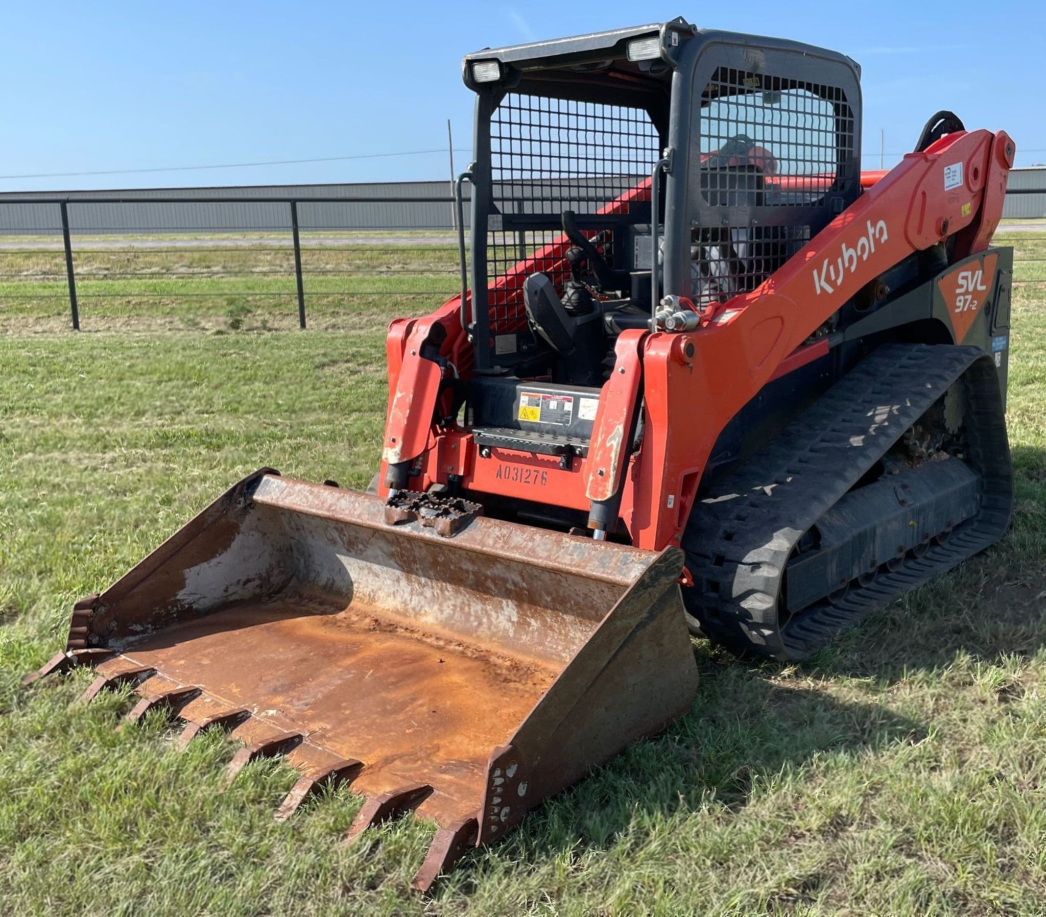 2021 Kubota SVL97-2 tracked skid steer loader - Side view
